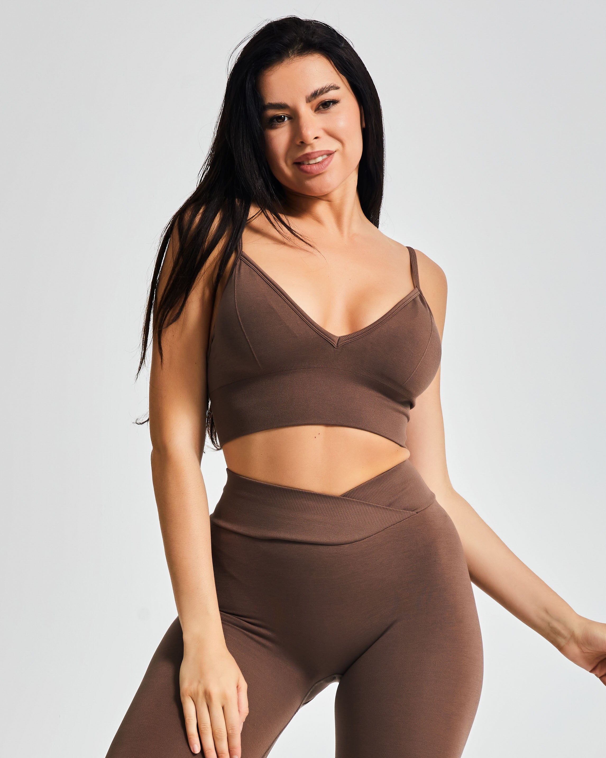 Спортивный бюстгальтер V – капучино